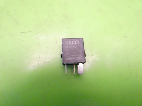 Przekaźnik 646 4H0951253C V23374A1001X010 VW GOLF VII GTI 2.0 TSI 12-16