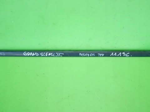 LISTWA ZGARNIAJĄCA PRAWA TYŁ RENAULT SCENIC II