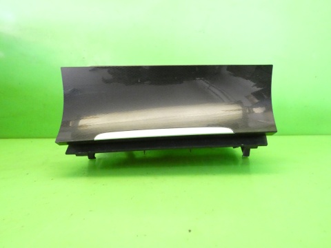 Dekor schowek deski gniazdo media in UK VW GOLF VII GTI 12-16