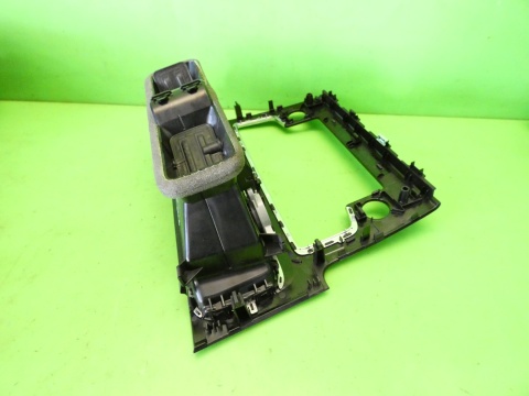 Dekor ramka radia deski kratki środek UK VW GOLF VII GTI 12-16