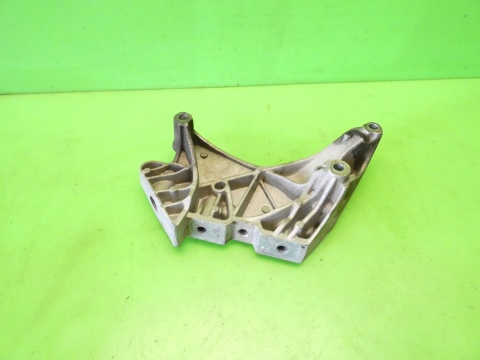 Łapa silnika prawa 06J199207P VW GOLF VII GTI 2.0 TSI 12-16