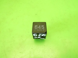 Przekaźnik 645 4H0951253A V23136B0006X080 VW GOLF VII GTI 2.0 TSI 12-16