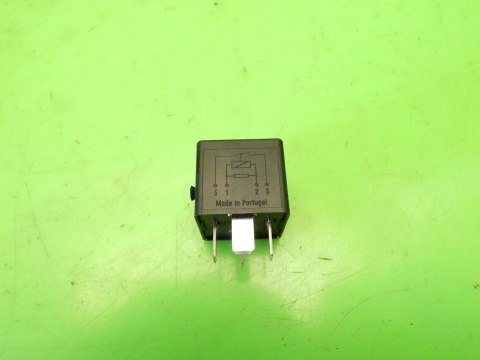 Przekaźnik 645 4H0951253A V23136B0006X080 VW GOLF VII GTI 2.0 TSI 12-16