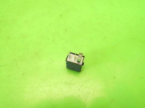 Przekaźnik 646 4H0951253C V23374A1001X010 VW GOLF VII GTI 2.0 TSI 12-16