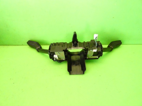 Przełącznik zespolony kierunkowskazów wycieraczek VW GOLF VII GTI 12-16