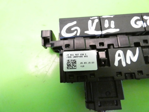 Przełącznik czujników parkowania PDC 5G1927238E VW GOLF VII GTI 12-16