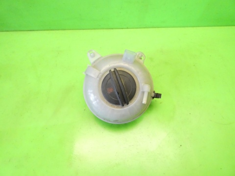 Zbiorniczek wyrównawczy płynu chłodniczego VW GOLF VII GTI 2.0 TSI 12-16