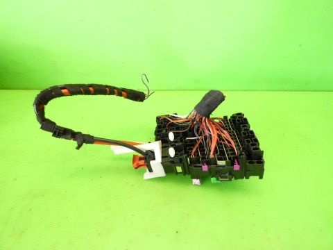 Skrzynka bezpieczników 5Q0937615C VW GOLF VII GTI 2.0 TSI 12-16