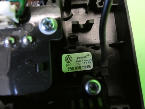 Lampka oświetlenie kabiny przód + mikrofon VW GOLF VII GTI 12-16