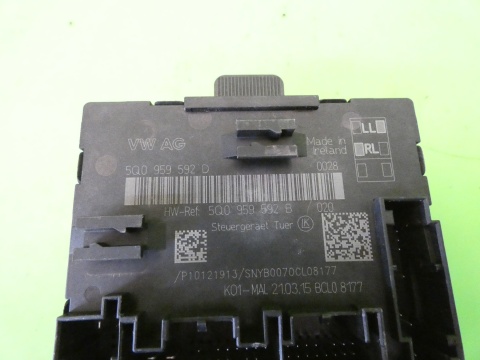 Moduł sterownik drzwi prawy przód 5Q0959592D VW GOLF VII GTI 12-16