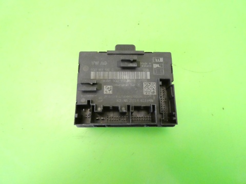 Moduł sterownik drzwi prawy przód 5Q0959592D VW GOLF VII GTI 12-16