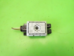 Filtr przeciwzakłóceniowy wzmacniacz anteny 5Q0035570 VW GOLF VII GTI 12-16