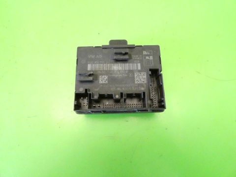 Moduł sterownik drzwi lewy przód 5Q0959593D VW GOLF VII GTI 12-16