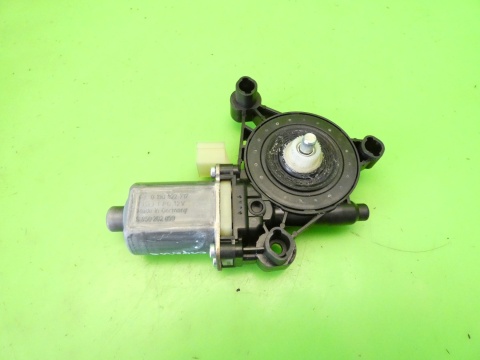 Silniczek szyby lewy przód 5Q0959801B VW GOLF VII GTI 5D 12-16