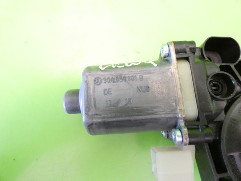 Silniczek szyby lewy przód 5Q0959801B VW GOLF VII GTI 5D 12-16