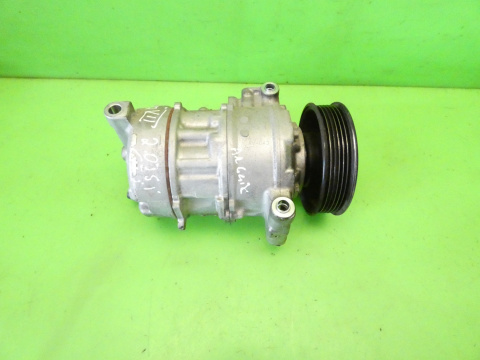 Sprężarka kompresor klimatyzacji 5Q0820803F VW GOLF VII GTI 2.0 TSI 12-16 Sprężarka kompresor klimatyzacji 5Q0820803F VW GOLF VII GTI 2.0 TSI 12-16