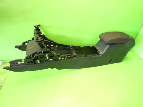 Podłokietnik tunel środkowy uk VW GOLF VII GTI 12-16