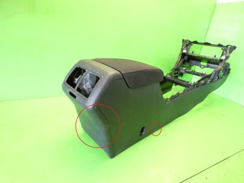 Podłokietnik tunel środkowy uk VW GOLF VII GTI 12-16