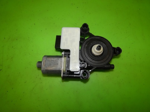 Silniczek szyby lewy tył 5Q0959811 VW GOLF VII GTI 5D 12-16