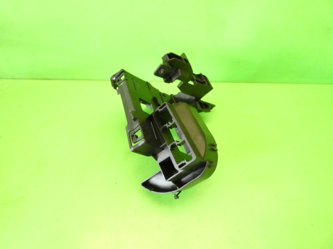 Mocowanie skrzynki bezpieczników 5Q2941395A VW GOLF VII GTI 2.0 TSI 12-16