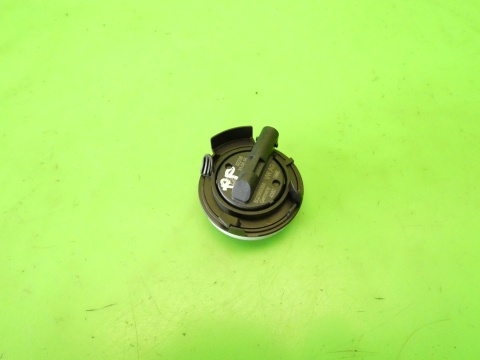 Czujnik uderzeniowy prawy przód 5Q0959354 VW GOLF VII GTI 2.0 TSI 12-16