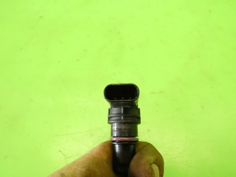 Czujnik wałka rozrządu 04C907601 VW GOLF VII GTI 2.0 TSI 12-16