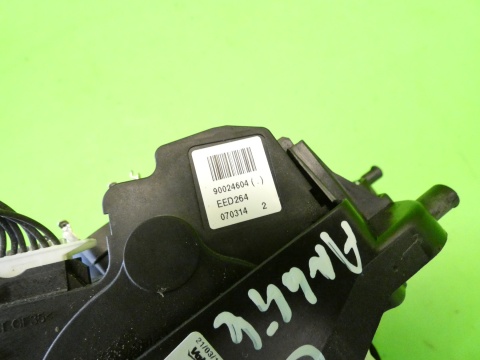 Soczewka lampy lewa przód afs 90024604 uk VW GOLF VII GTI 12-16