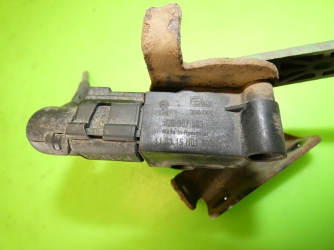 Czujnik poziomowania świateł 5Q0907503 VW GOLF VII GTI HB 12-16