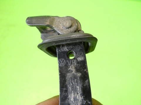 Ogranicznik drzwi prawy przód 5G0837249C VW GOLF VII GTI HB 12-16