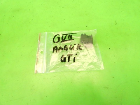 Przełącznik alarmu 5G0962109 VW GOLF VII GTI 12-16