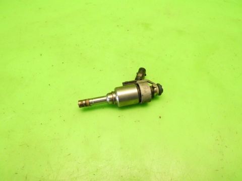 Wtrysk wtryskiwacz 0261500244 06L906036K VW GOLF VII GTI 2.0 TSI 12-16 Wtrysk wtryskiwacz 0261500244 06L906036K VW GOLF VII GTI 2.0 TSI 12-16