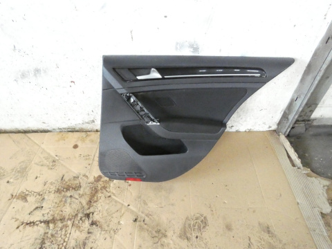 Boczek tapicerka prawa tył clark TW VW GOLF VII GTI HB 12-16