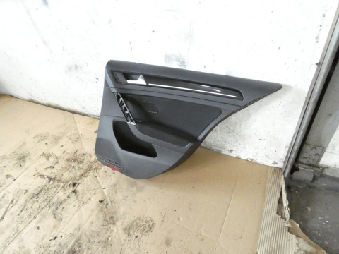 Boczek tapicerka prawa tył clark TW VW GOLF VII GTI HB 12-16