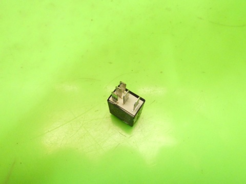 Przekaźnik 404 7M0951253C VW TOURAN I 1T 1.9 TDI 03-06