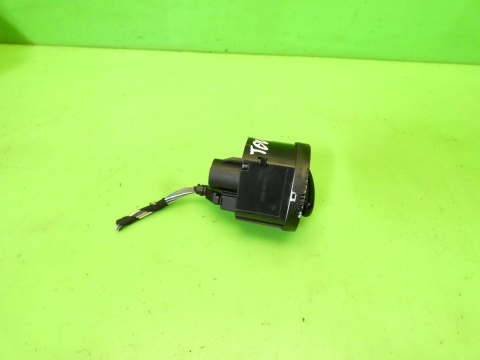 Przełącznik włącznik świateł halogeny 1K0941431Q VW TOURAN I 1T 03-06