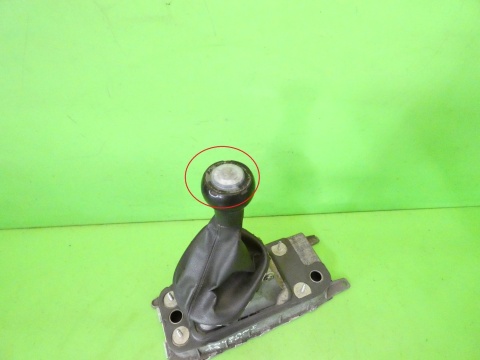 Lewarek dźwignia zmiany 6 biegów 1K0711061A VW TOURAN I 1T 1.9 TDI 03-06