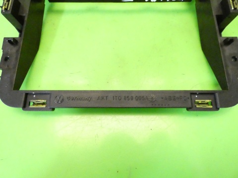 Ramka stelaż radia 2din 1T0858005A VW TOURAN I 1T 03-06