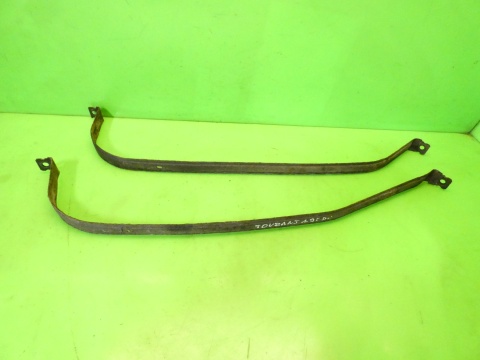 Mocowania listwy obejmy zbiornika paliwa VW TOURAN I 1T 1.9 TDI 03-06