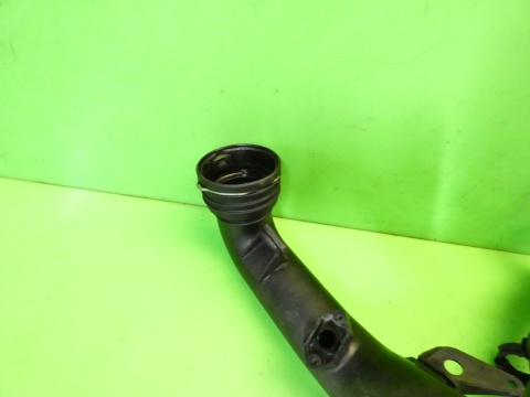 Rura przewód powietrza intercoolera 1K0145762AC VW TOURAN I 1T 1.9 TDI 03-06