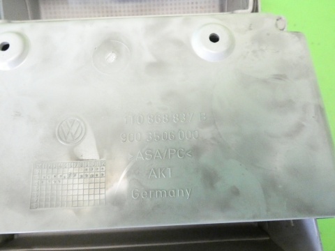 Schowek na okulary dachu podsufitki 1T0868837B VW TOURAN I 1T 03-06