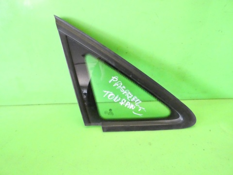 Szyba karoseryjna prawa przód mała VW TOURAN I 1T 03-06