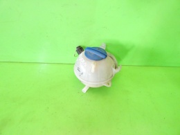 Zbiorniczek wyrównawczy 1K0121407A VW TOURAN I 1T 1.9 TDI 03-06