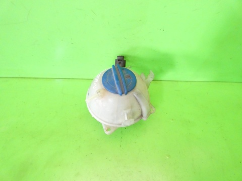 Zbiorniczek wyrównawczy 1K0121407A VW TOURAN I 1T 1.9 TDI 03-06