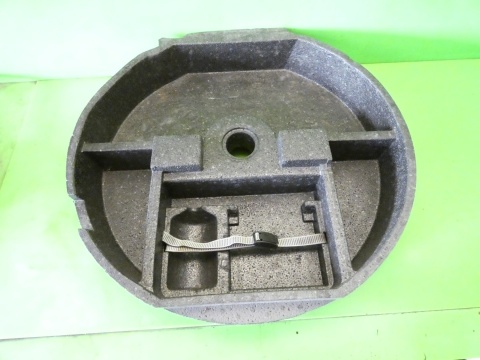 Wkład koła styropian bagażnika 1T0863470E VW TOURAN I 1T 03-06