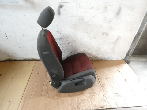 Fotel prawy pasażera przód VW TOURAN I 1T 03-06