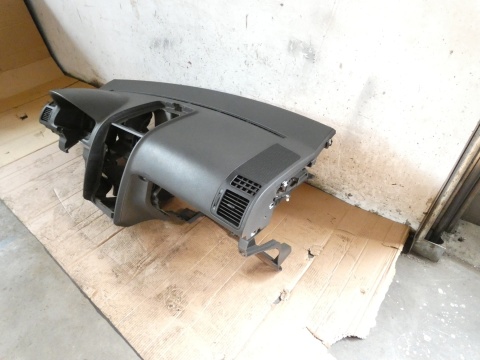 Deska rozdzielcza konsola pulpit VW TOURAN I 1T 03-06