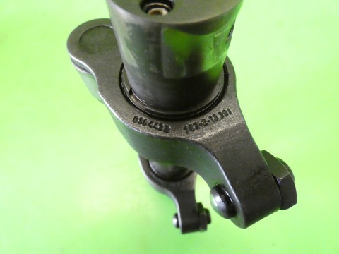 Wałek pompowtrysków VW TOURAN I 1T 1.9 TDI 03-06