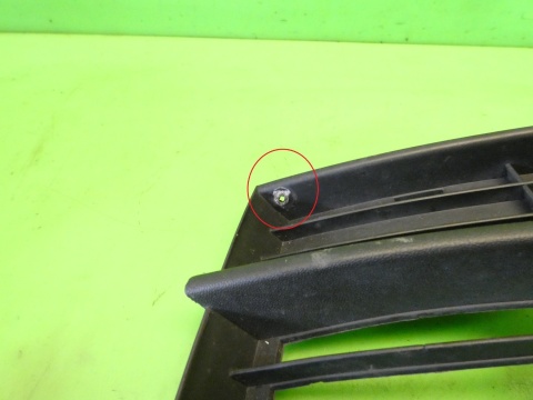 Kratka zderzaka halogenu lewa przód 1T0853665A VW TOURAN I 1T 03-06