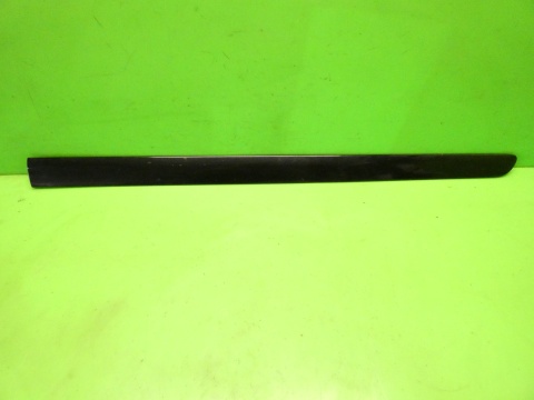 Listwa drzwiowa prawa przód LC9Z VW TOURAN I 1T 03-06