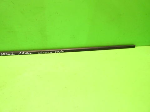 Listwa zgarniająca lewa przód VW TOURAN I 1T 03-06